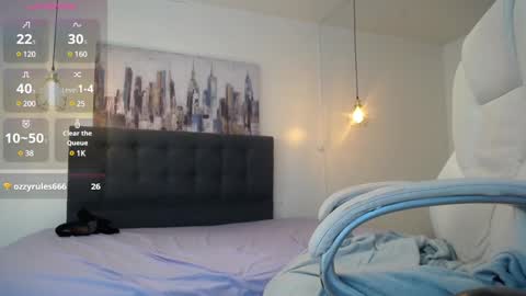 Snapshot of mysterious_girl42 chatting on February 22, 5:02 pm No Name online show from February 22, 5:02 pm