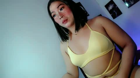 Snapshot of mysterious_kim chatting on July 5, 2:07 am kimmy online show from July 5, 2:07 am