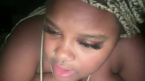 Snapshot of mystery21572 chatting on July 15, 7:02 am mystery21572 online show from July 15, 7:02 am