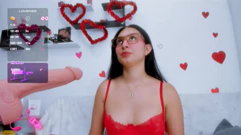 Snapshot of mystery_couple0 chatting on March 3, 9:53 pm Mystery couple online show from March 3, 9:53 pm