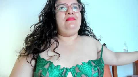 Snapshot of mystery_psique chatting on May 1, 1:59 pm mystery_psique online show from May 1, 1:59 pm