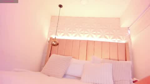 mystic carito online show from April 9, 7:30 pm