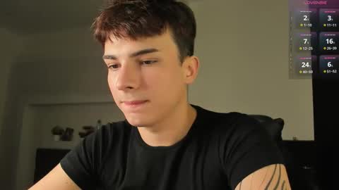 Snapshot of mystic_evan chatting on March 16, 4:44 pm Evan Brown online show from March 16, 4:44 pm