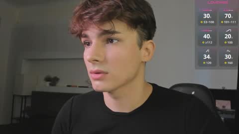 Snapshot of mystic_evan chatting on May 29, 5:33 pm Evan Brown online show from May 29, 5:33 pm