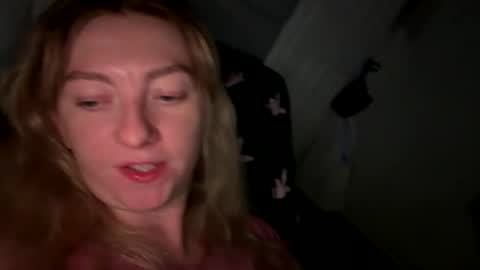 Snapshot of mysticalraina25 chatting on May 5, 5:37 am mysticalsex online show from May 5, 5:37 am