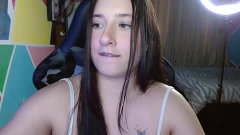 mysticdoll69 online show from April 24, 8:44 pm