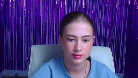 Snapshot of mysticemeli chatting on September 27, 11:15 am Emelie online show from September 27, 11:15 am