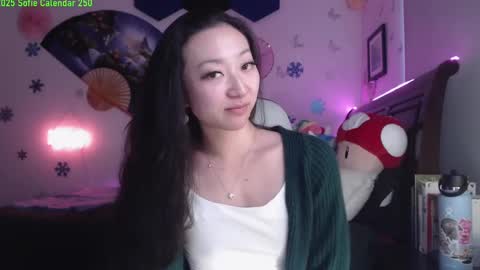 Snapshot of mysweetsofie1 chatting on January 2, 10:22 pm MySweetSofie online show from January 2, 10:22 pm