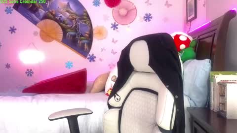 Snapshot of mysweetsofie1 chatting on February 1, 1:02 am MySweetSofie online show from February 1, 1:02 am