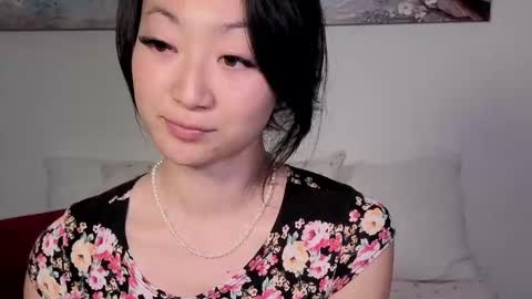 Snapshot of mysweetsofie1 chatting on October 5, 10:51 pm MySweetSofie online show from October 5, 10:51 pm