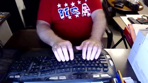 Snapshot of mytimeyourtimeourtime chatting on May 26, 4:52 am ItsTime online show from May 26, 4:52 am