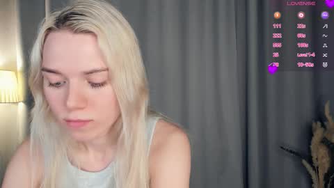 Olivia or just olive online show from November 9, 8:07 pm