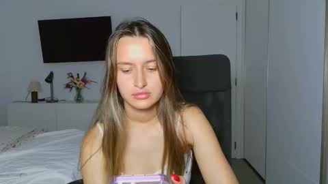 Eva online show from October 19, 6:08 pm