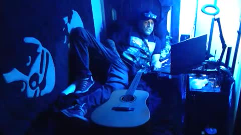 Snapshot of n33koblakk chatting on April 25, 7:11 am n33koblakk online show from April 25, 7:11 am