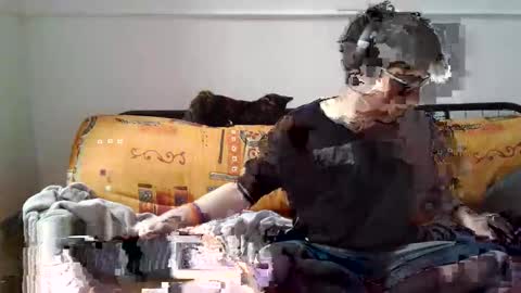 a Ordinary Boy online show from February 22, 1:29 am