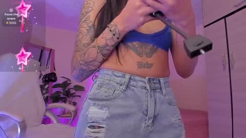 Snapshot of naath_ chatting on December 9, 8:12 pm anny online show from December 9, 8:12 pm