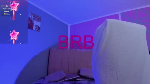 Snapshot of naath_ chatting on September 23, 11:19 pm anny online show from September 23, 11:19 pm