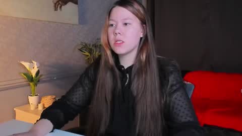 NabiBrown online show from June 15, 10:39 am