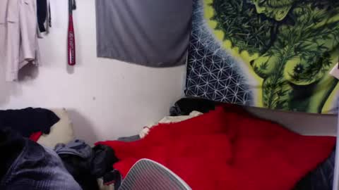 Snapshot of nachito650 chatting on April 1, 6:49 pm cheesechip online show from April 1, 6:49 pm