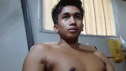 nachos072800 online show from March 8, 7:56 am