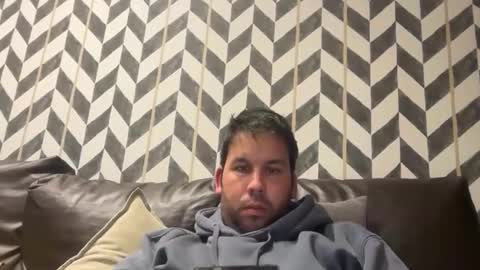 Snapshot of nachosev chatting on April 11, 10:03 pm jesussevilla online show from April 11, 10:03 pm