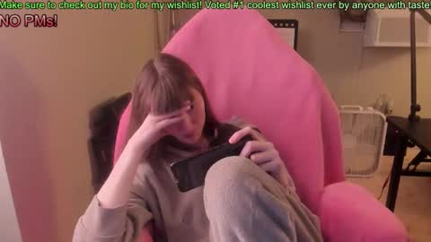 Natalie Marlo online show from October 24, 5:15 am