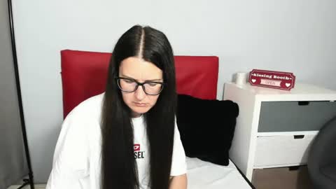Snapshot of nadiatrue chatting on June 26, 5:39 pm nadiatrue online show from June 26, 5:39 pm