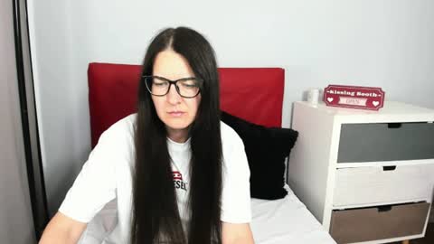 Snapshot of nadiatrue chatting on July 8, 5:06 pm nadiatrue online show from July 8, 5:06 pm