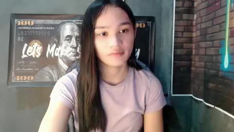Snapshot of nadiestar chatting on May 12, 12:08 am nadiestar online show from May 12, 12:08 am