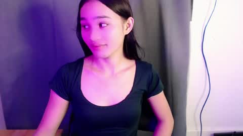 nadiestar online show from July 6, 12:29 am