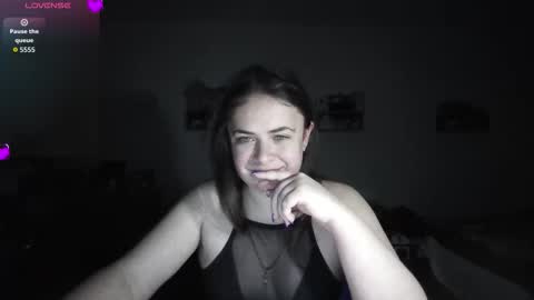 nadiiamorgun online show from March 9, 6:45 pm