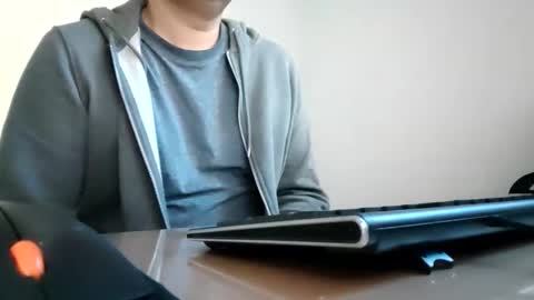 Snapshot of nadir_sinz chatting on February 25, 5:50 am Nadir online show from February 25, 5:50 am