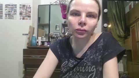 nadyagt online show from February 8, 4:10 pm