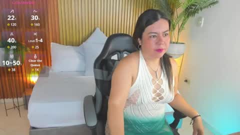 N A H I A online show from April 21, 12:33 pm