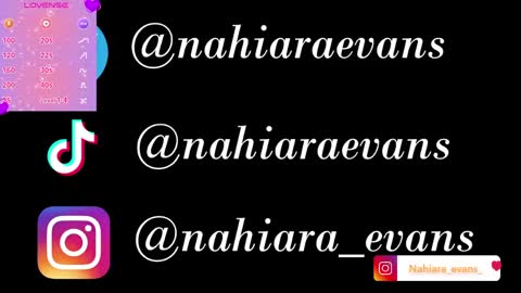Snapshot of nahiara_evans_ chatting on May 18, 10:43 am NAHIARA EVANS online show from May 18, 10:43 am
