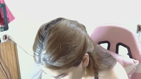 Snapshot of nahiarabiel chatting on May 6, 6:57 pm nahiarabiel online show from May 6, 6:57 pm