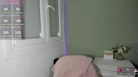 Mile online show from April 17, 9:40 pm