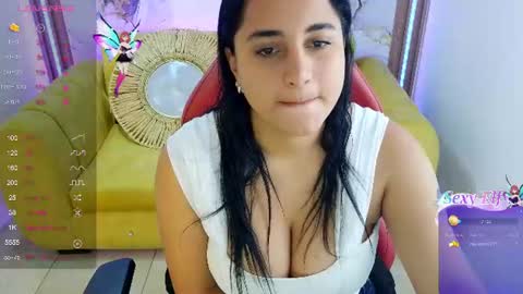 Snapshot of naia_m chatting on July 14, 1:39 pm Naia online show from July 14, 1:39 pm