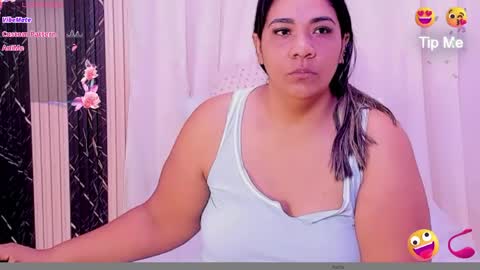 Snapshot of nailha1 chatting on April 19, 11:53 am Nailha online show from April 19, 11:53 am