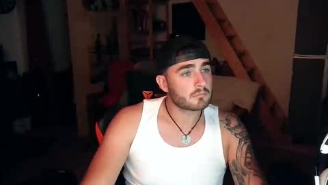 Snapshot of najidalquazar chatting on October 19, 8:31 pm Najid online show from October 19, 8:31 pm