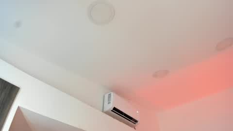 INSTAGRAM  m2221     online show from December 19, 11:39 am