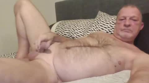 Snapshot of naked4ladies2 chatting on February 2, 4:15 am Naked4Ladies online show from February 2, 4:15 am