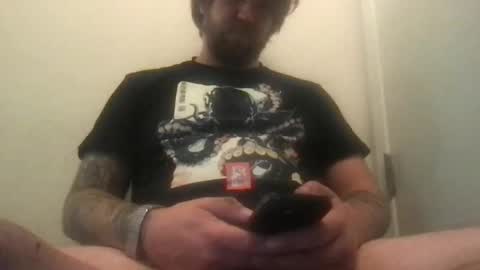 Snapshot of nakedbluesman420 chatting on June 9, 2:06 pm nakedbluesman420 online show from June 9, 2:06 pm