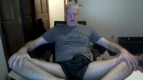 Snapshot of nakedilmale chatting on June 22, 9:17 am Tip 100 for my full real name online show from June 22, 9:17 am
