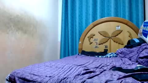 Snapshot of nakedlima chatting on June 23, 4:32 am nakedlima online show from June 23, 4:32 am
