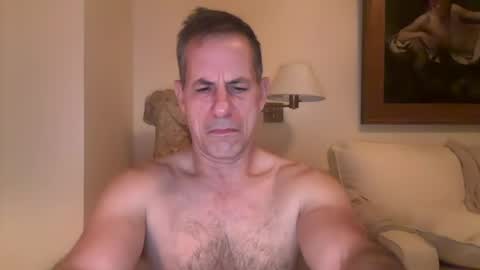 Snapshot of nakedsuperman1234 chatting on June 22, 6:32 am nakedsuperman1234 online show from June 22, 6:32 am