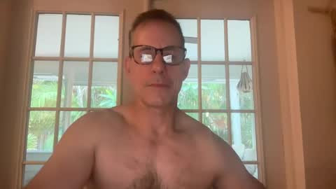 Snapshot of nakedsuperman1234 chatting on June 27, 12:10 pm nakedsuperman1234 online show from June 27, 12:10 pm