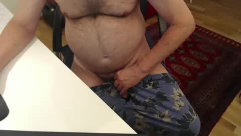 Snapshot of nakedwanker10 chatting on February 18, 5:03 am Nakedwanker10 online show from February 18, 5:03 am