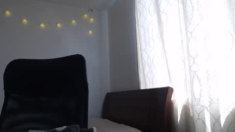 Snapshot of nala_foster chatting on May 1, 3:05 pm Nala online show from May 1, 3:05 pm