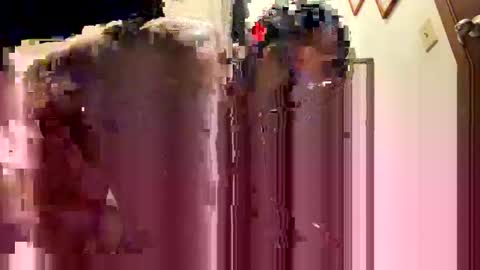 naluboi2lit online show from May 22, 6:42 am